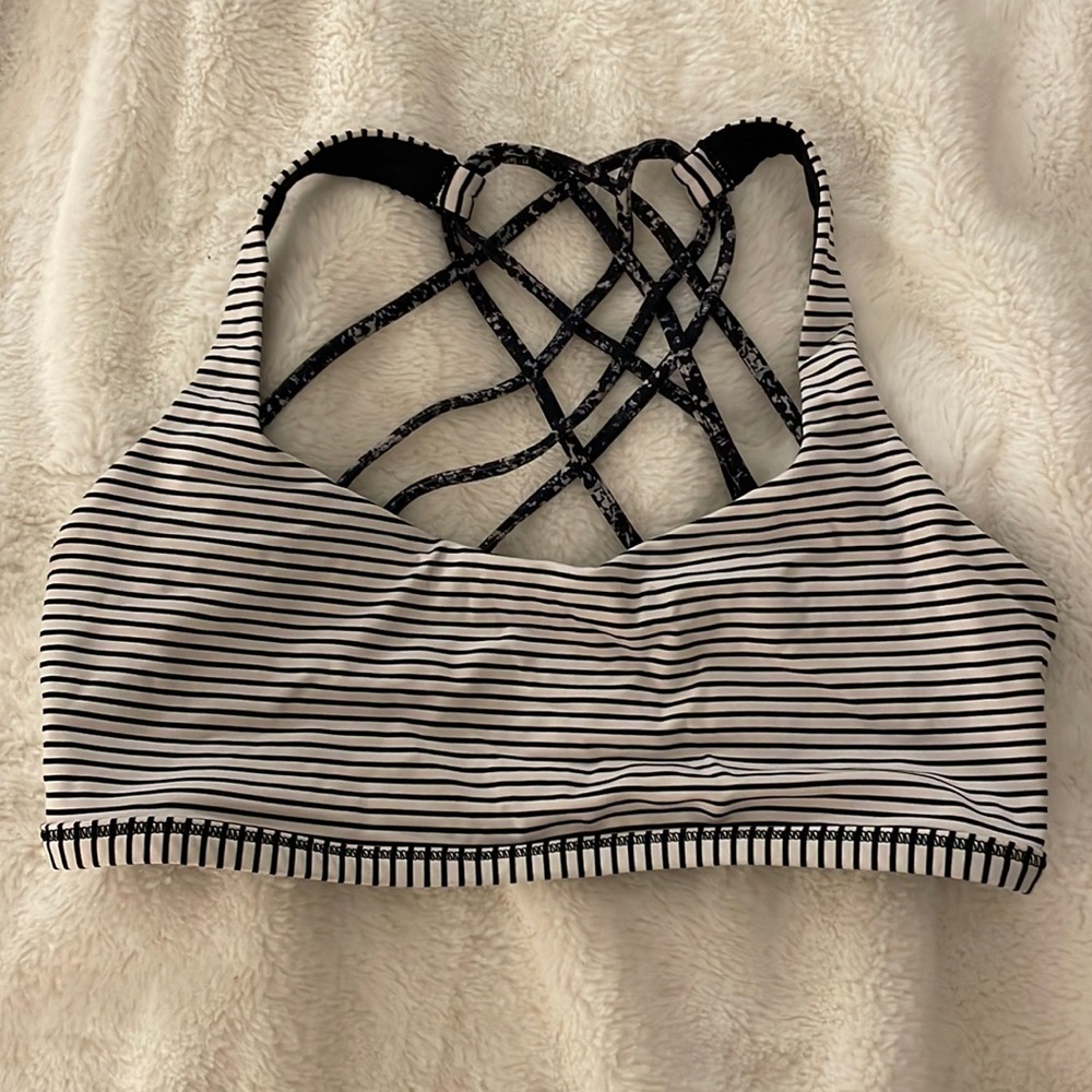 Lululemon Free to be Bra- Wild *Light support